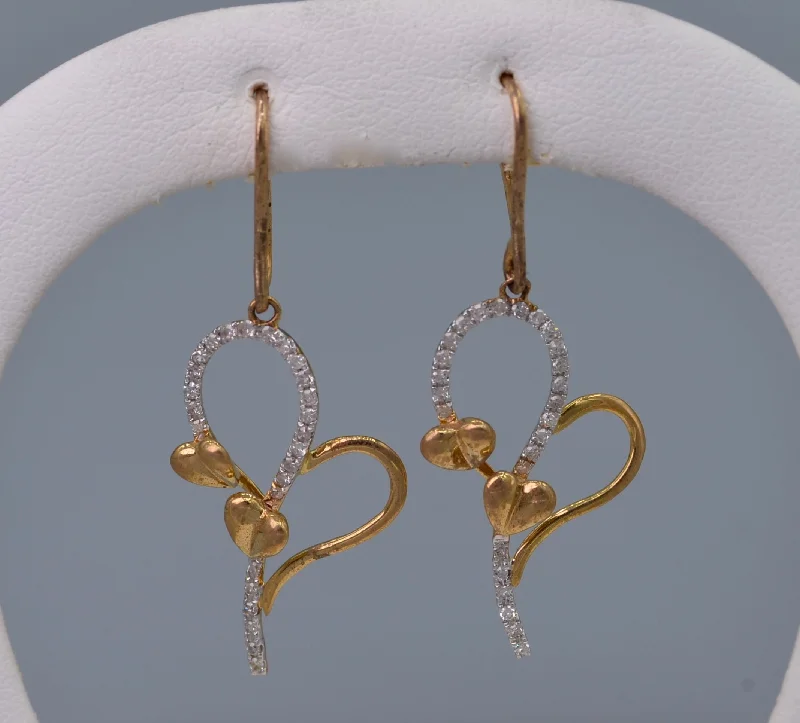 Ladies Earrings with Leaf Spark-10K yellow gold and diamond heart-shaped earrings