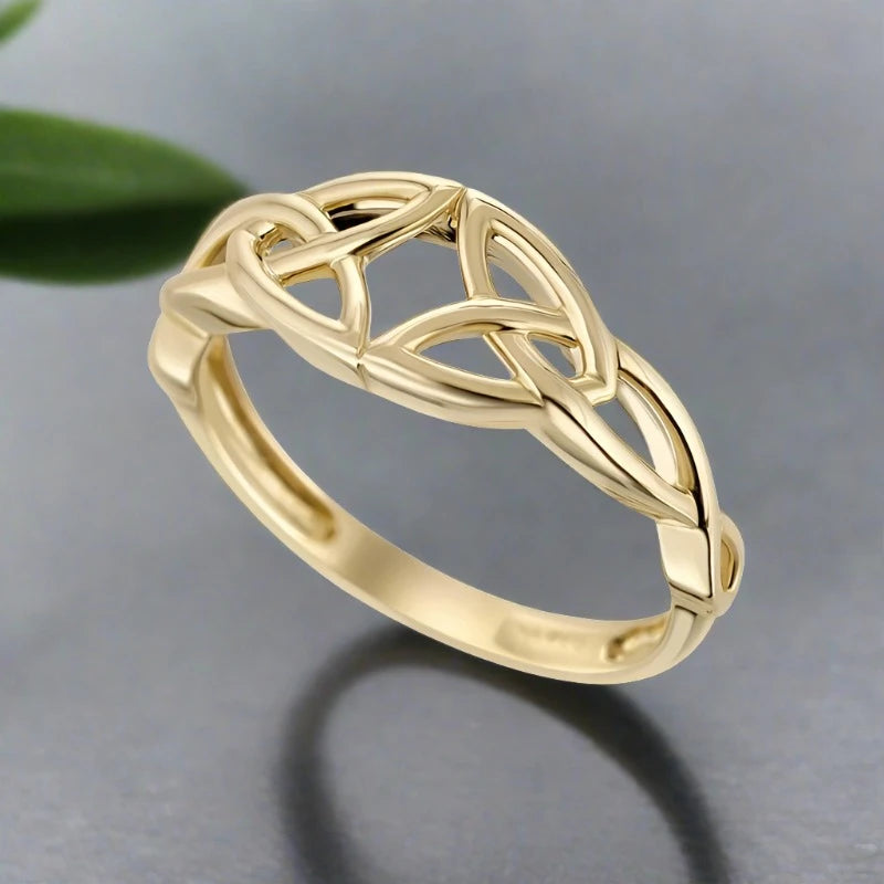 Ladies Rings with Grey Hematite-9K Gold Celtic Knot Ring