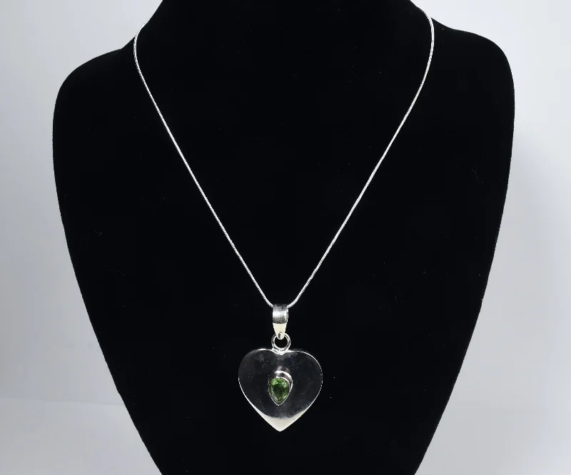 Tranquil sapphire necklaces -Sterling Silver Heart Peridot Pendant on Sterling Silver Chain Necklace