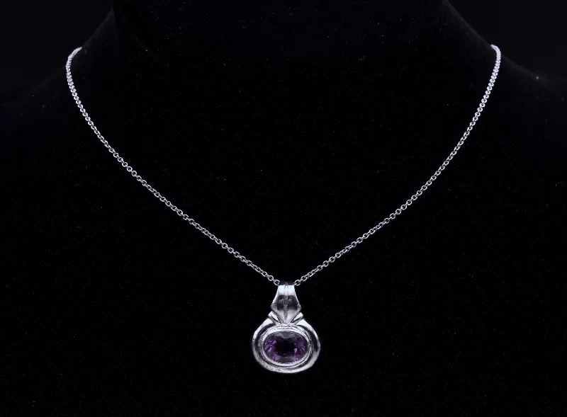 Sibling spark necklaces -Vintage Sterling Silver Amethyst Pendant Sterling Silver Chain Necklace - 20"