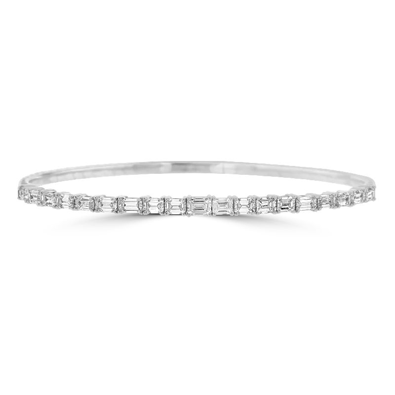 Ladies starlit wonder bracelets -18KT WHITE GOLD 2.97CTW DIAMOND BANGLE BRACELET