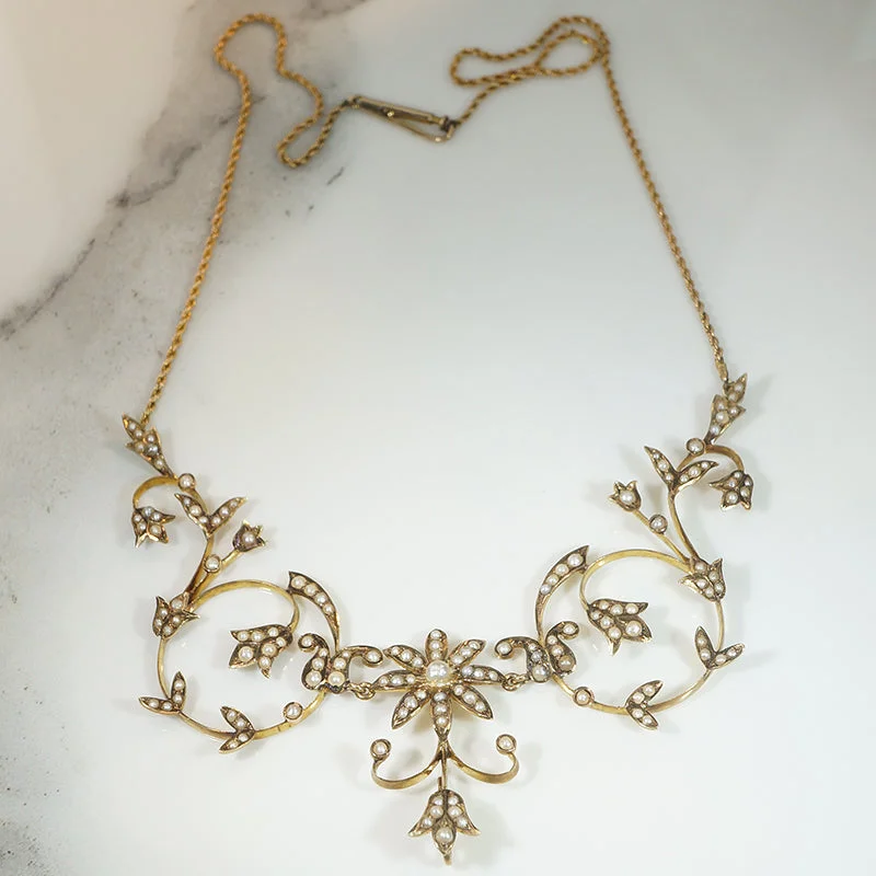 Snowy white necklaces -Gold & Pearl Edwardian Garland Necklace