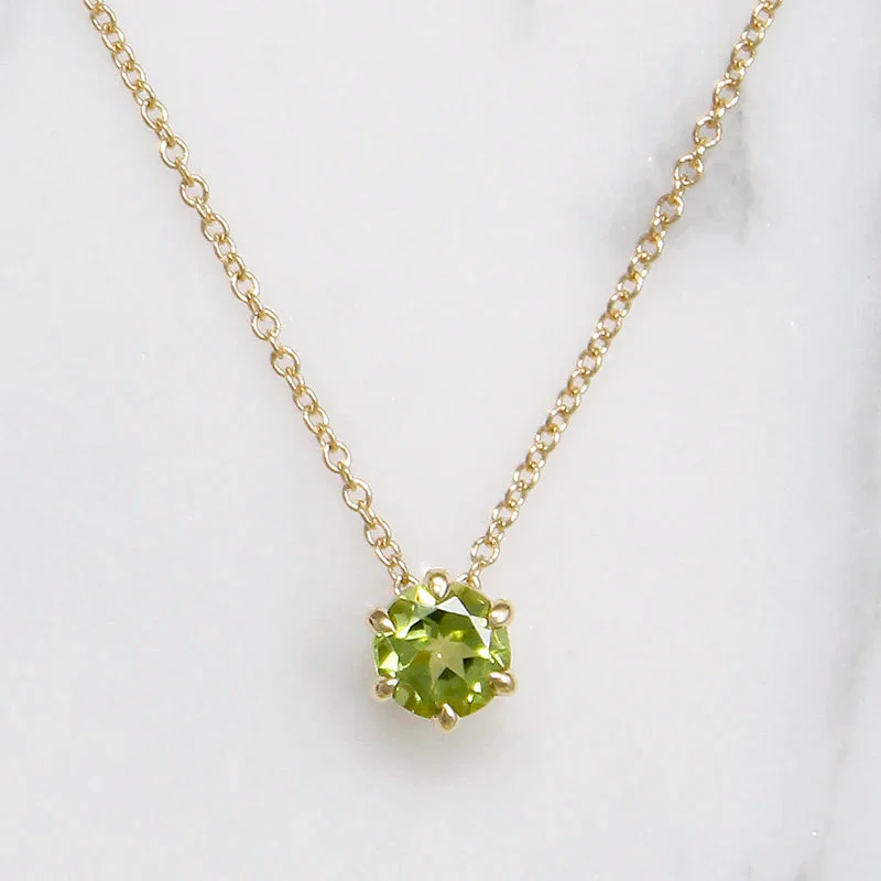 Sunny breeze necklaces -Summery Peridot & Gold Solitaire Necklace by 720