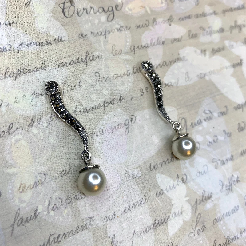 Ladies Earrings Matte Shine-Glass pearl drop Earrings silver Marcasite vintage bride