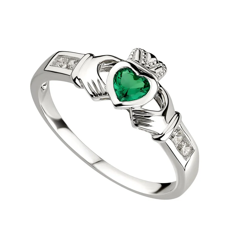 Ladies Rings with Bloom Shine-Silver Claddagh Emerald Ring