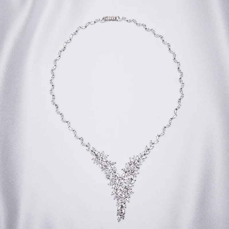 Solid form necklaces -Starlett Crystal Necklace with FREE GIFT BOX