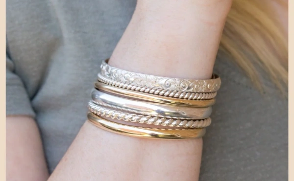 Bracelets & Bangles